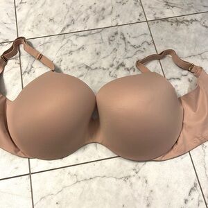 Victoria’s Secret Incredible bra 36DD